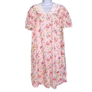 Vintage Womens Housecoat Size Small Pink Floral Short Sleeve Collared